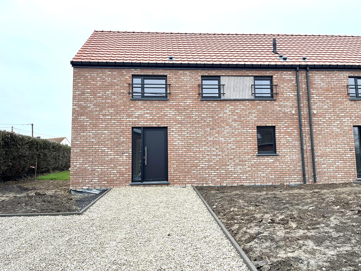 Maison prête à vivre à Mourcourt - Lot 01