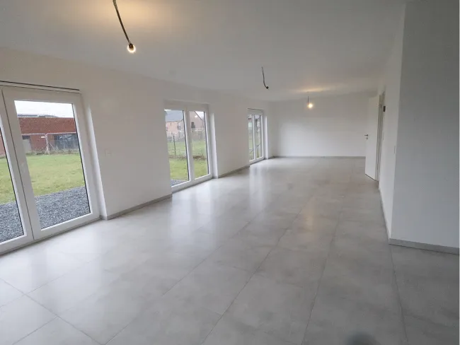 Maison prête à vivre à Verlaine - Lot 04