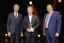 Louis-Marie Piron, fondateur de Thomas & Piron, élu « personnalité de l’année » aux Paperjam x LuxReal Awards