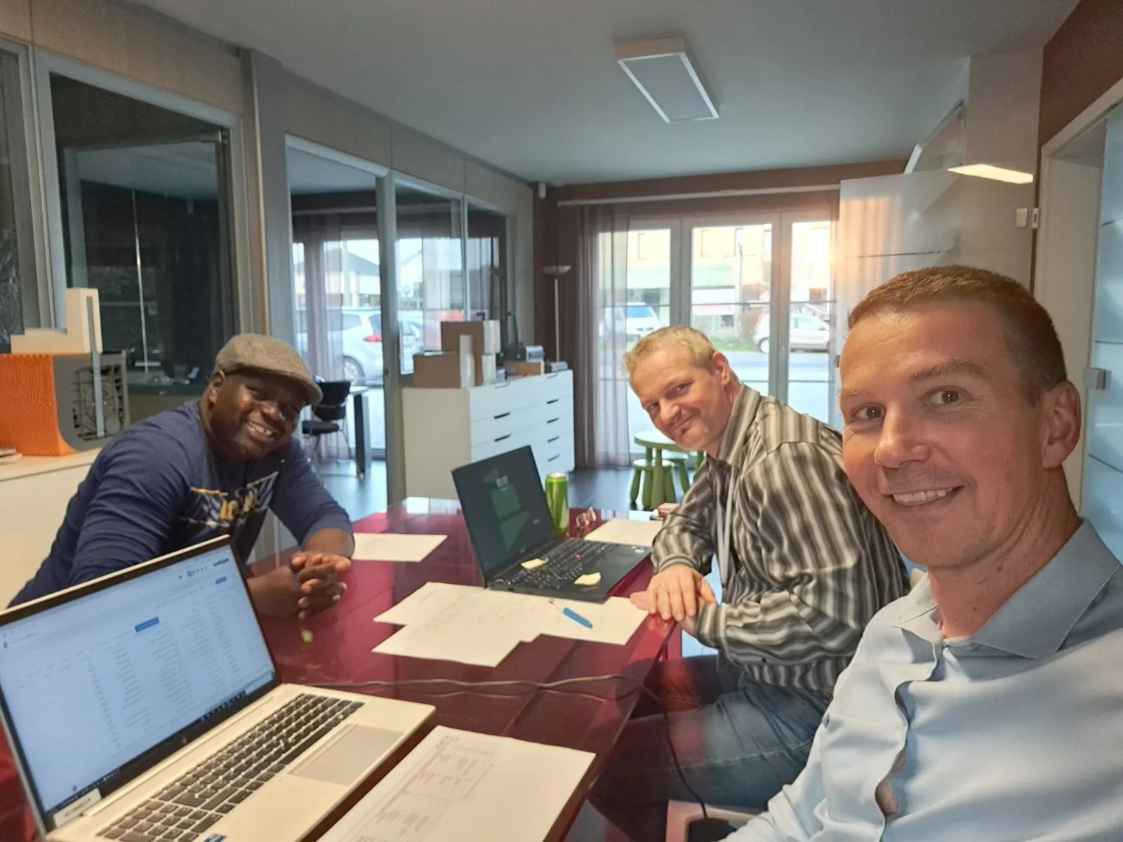Nocturne du recrutement : Thomas & Piron casse les codes du recrutement en allant à la rencontre des candidats !