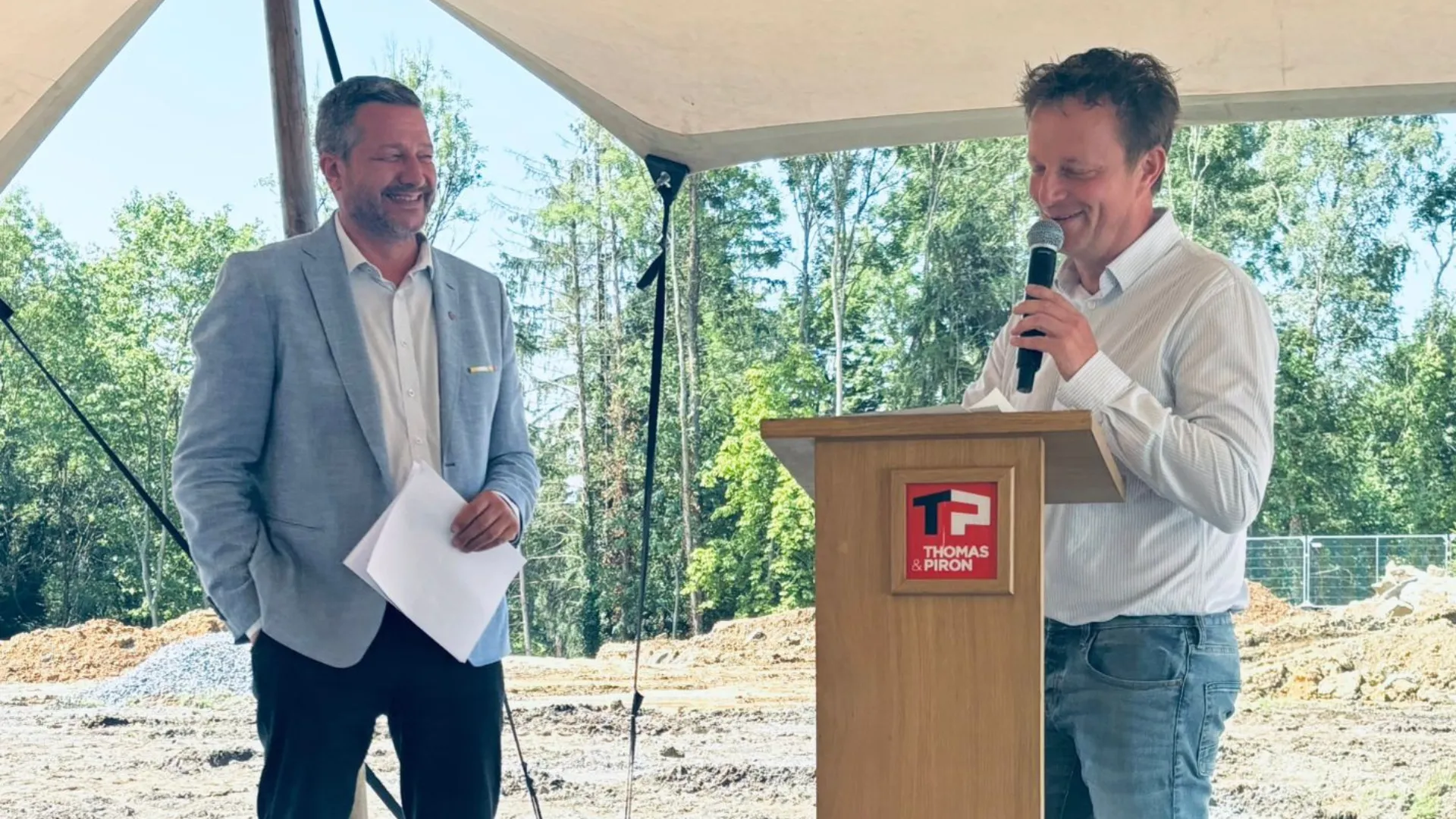 Pose de la première pierre du projet TP Harmonia sur le site de l’ancien stade Lambert : la reconversion attendue du terrain de football de Ciney
