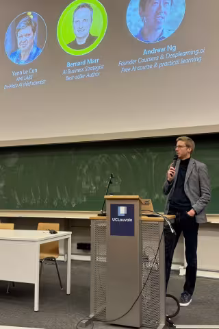 Michel Simonart, directeur IA de Thomas et Piron, à l'UCLouvain