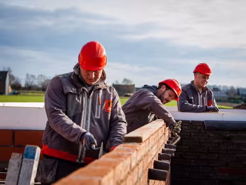 Construire maison clé sur porte